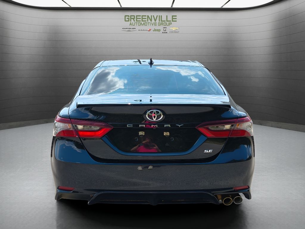2023 Toyota Camry SE - Midnight Black Metallic exterior view 6