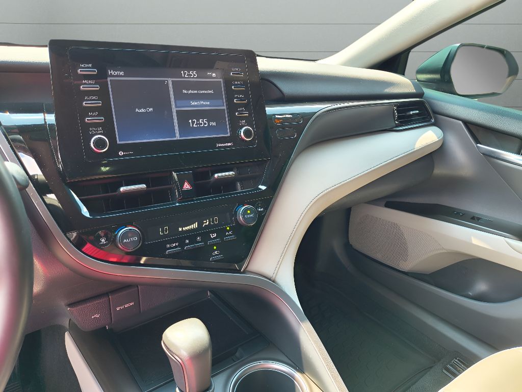 Used 2023 Toyota Camry SE