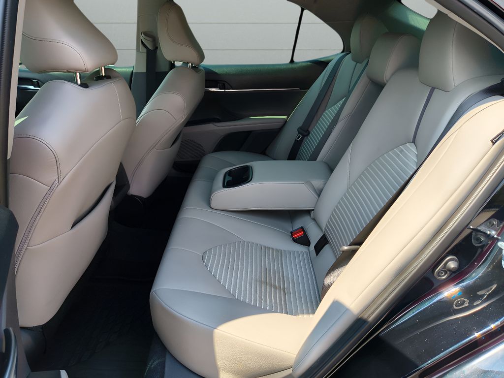 Used 2023 Toyota Camry SE