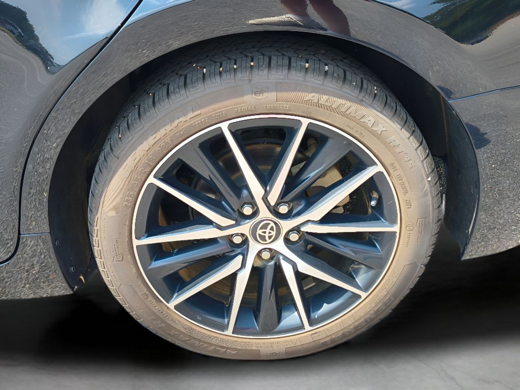 2023 Toyota Camry SE - Midnight Black Metallic exterior view 3