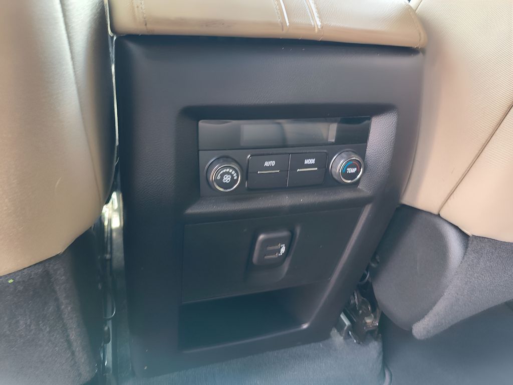 Used 2022 Chevrolet Traverse LS