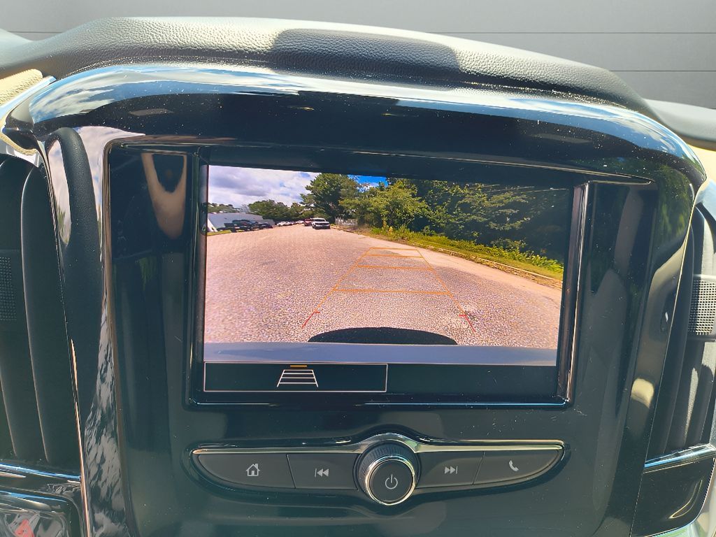2022 Chevrolet Traverse LS - Summit White exterior view 17