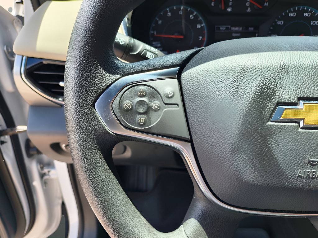 2022 Chevrolet Traverse LS - Summit White exterior view 14