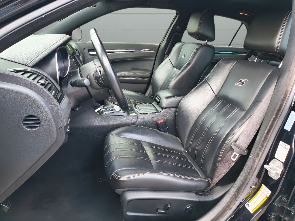 2021 Chrysler 300S W/NAV - Gloss Black exterior view 12