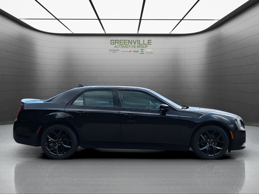 2021 Chrysler 300S W/NAV - Gloss Black exterior view 6