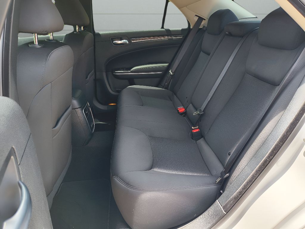 Used 2023 Chrysler 300 Touring