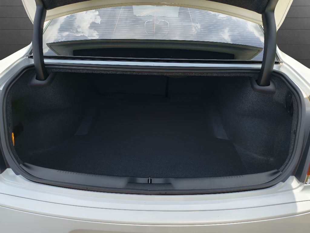 Used 2023 Chrysler 300 Touring
