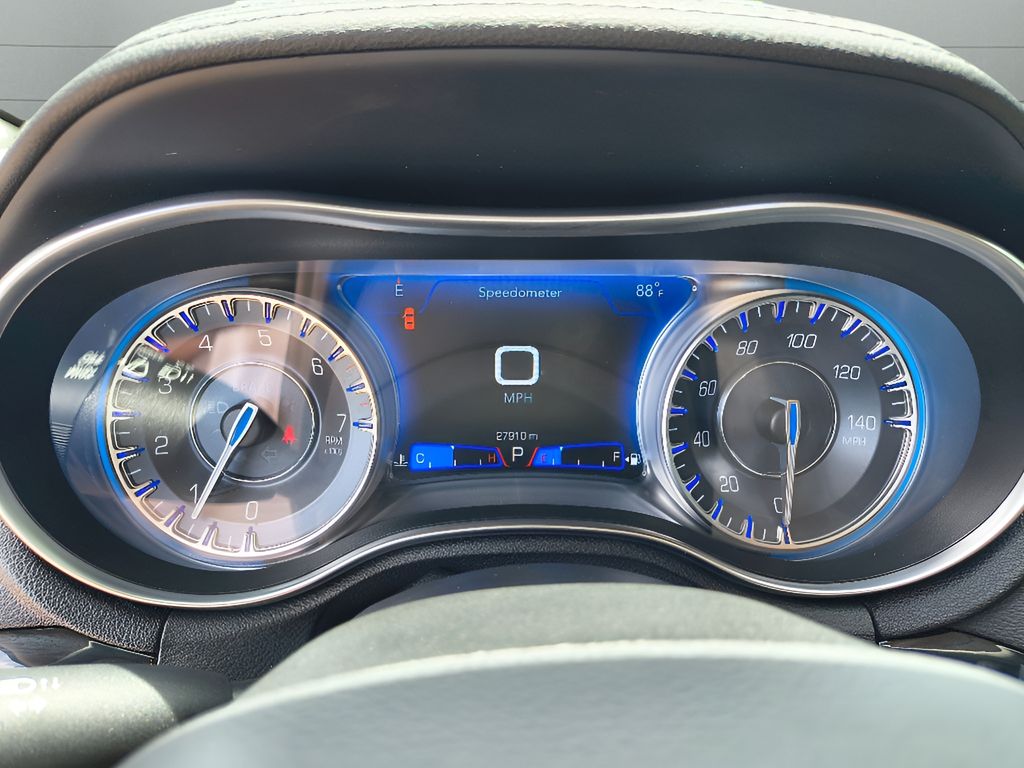 2023 Chrysler 300 Touring - Bright White Clearcoat exterior view 17