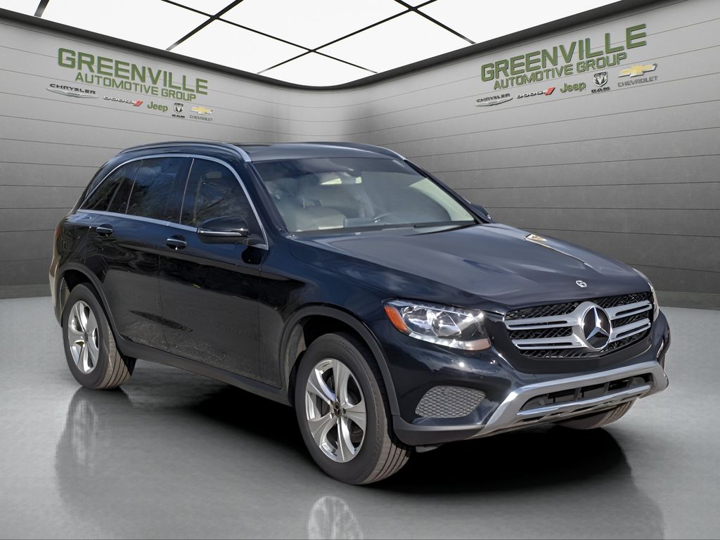 2018 Mercedes-Benz GLC 300 - BLACK exterior view 7