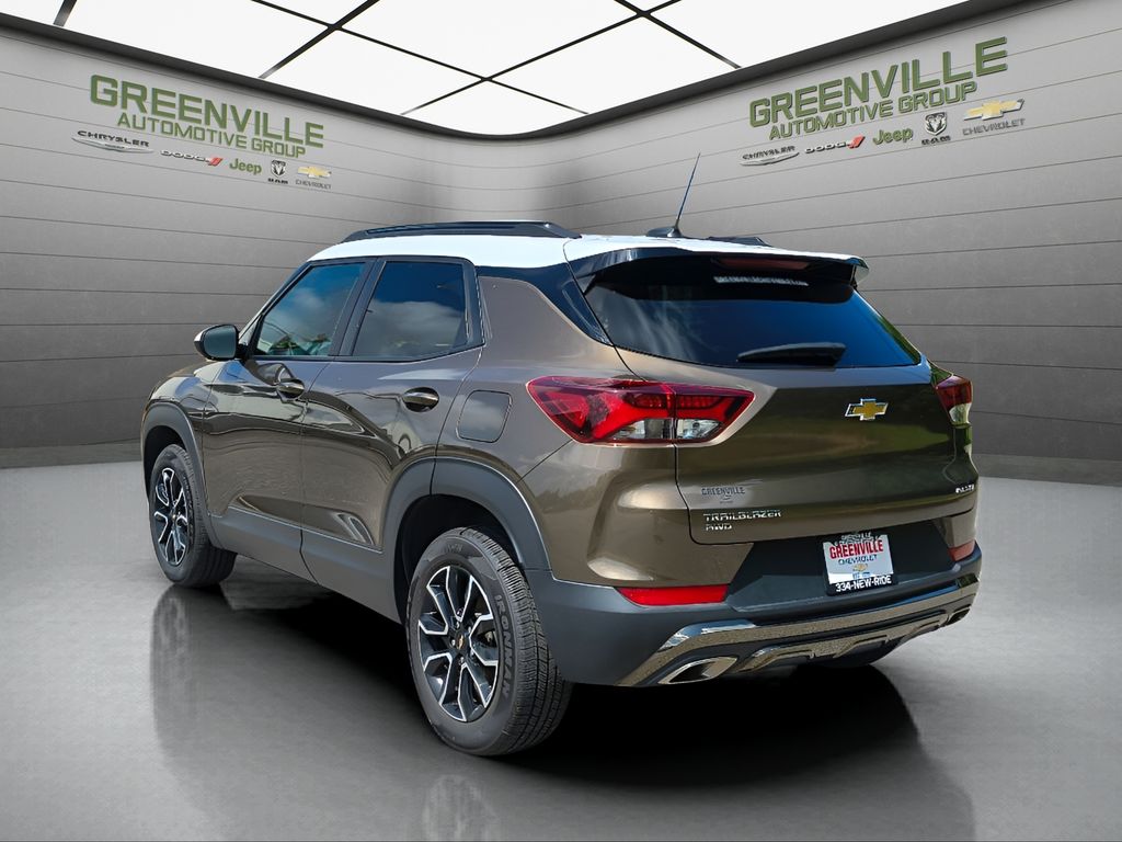 2022 Chevrolet TrailBlazer ACTIV - Zeus Bronze Metallic exterior view 3