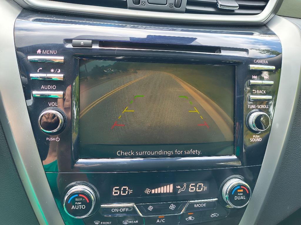 Used 2024 Nissan Murano SV