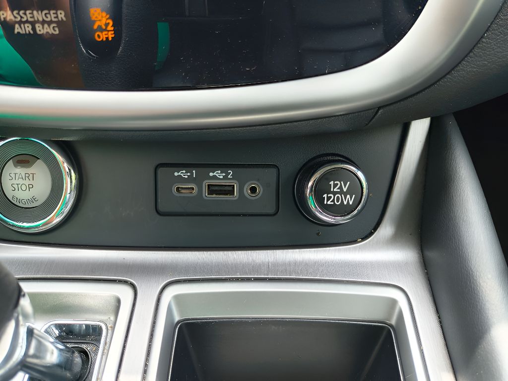 Used 2024 Nissan Murano SV