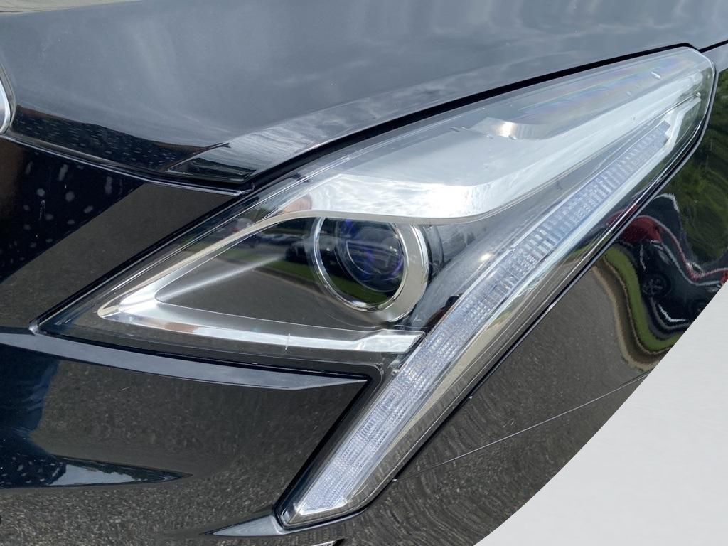 Used 2018 Cadillac XT5 Luxury FWD