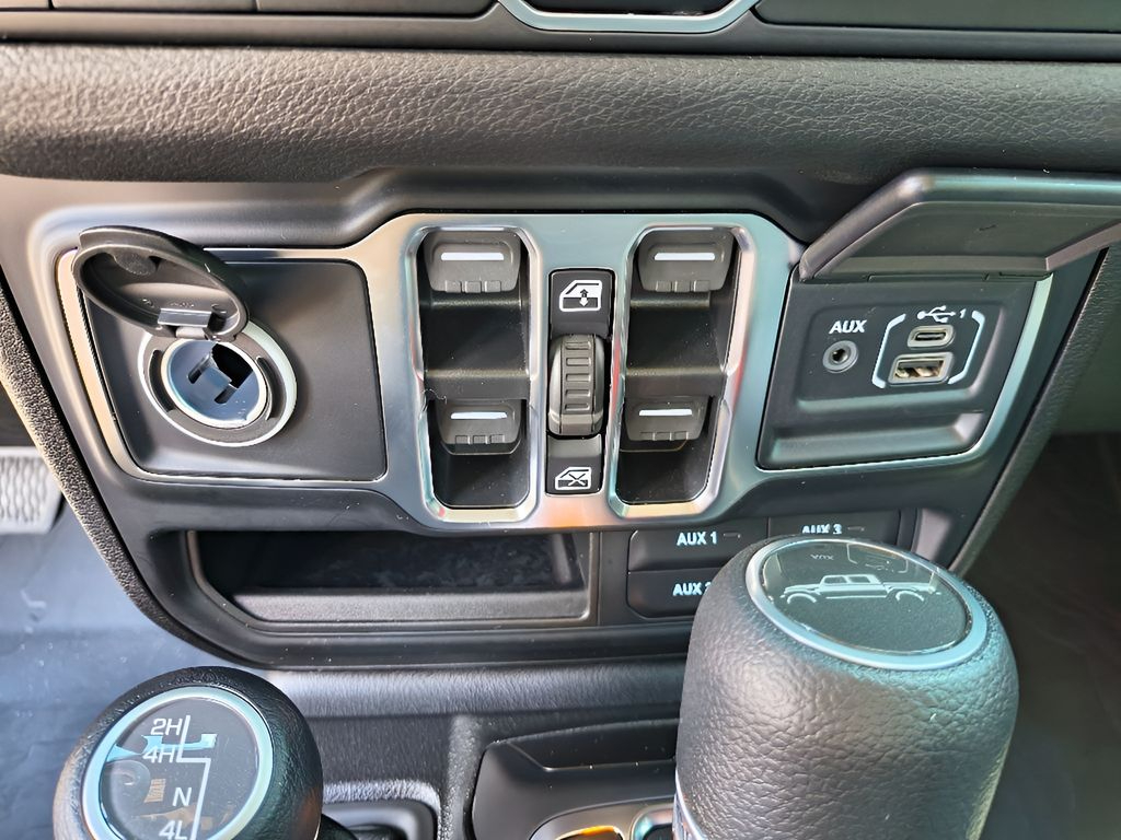 2024 Jeep Gladiator Sport S - Granite Crystal Metallic Clearcoat exterior view 18
