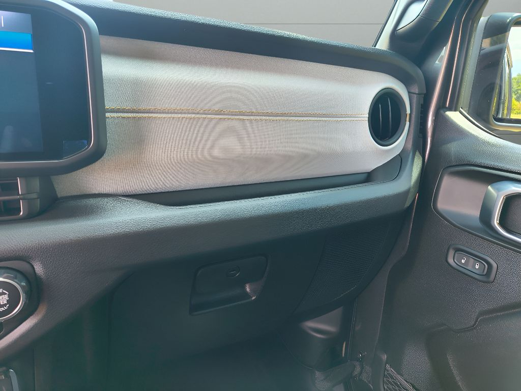 Used 2024 Jeep Gladiator Sport S