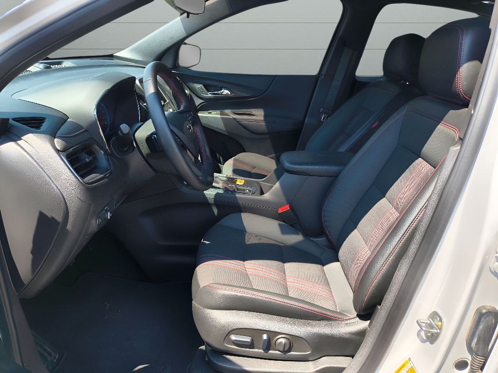 2023 Chevrolet Equinox RS - Iridescent Pearl Tricoat exterior view 16