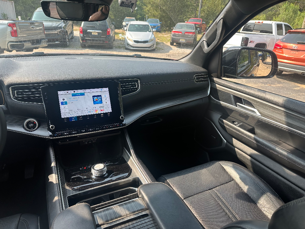 2024 Jeep Wagoneer Series II - Velvet Red Pearlcoat exterior view 20