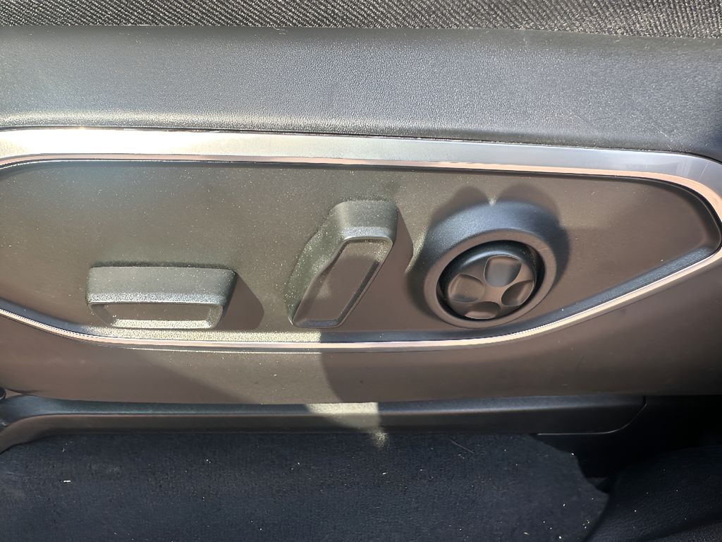 Used 2024 Jeep Wagoneer Series II