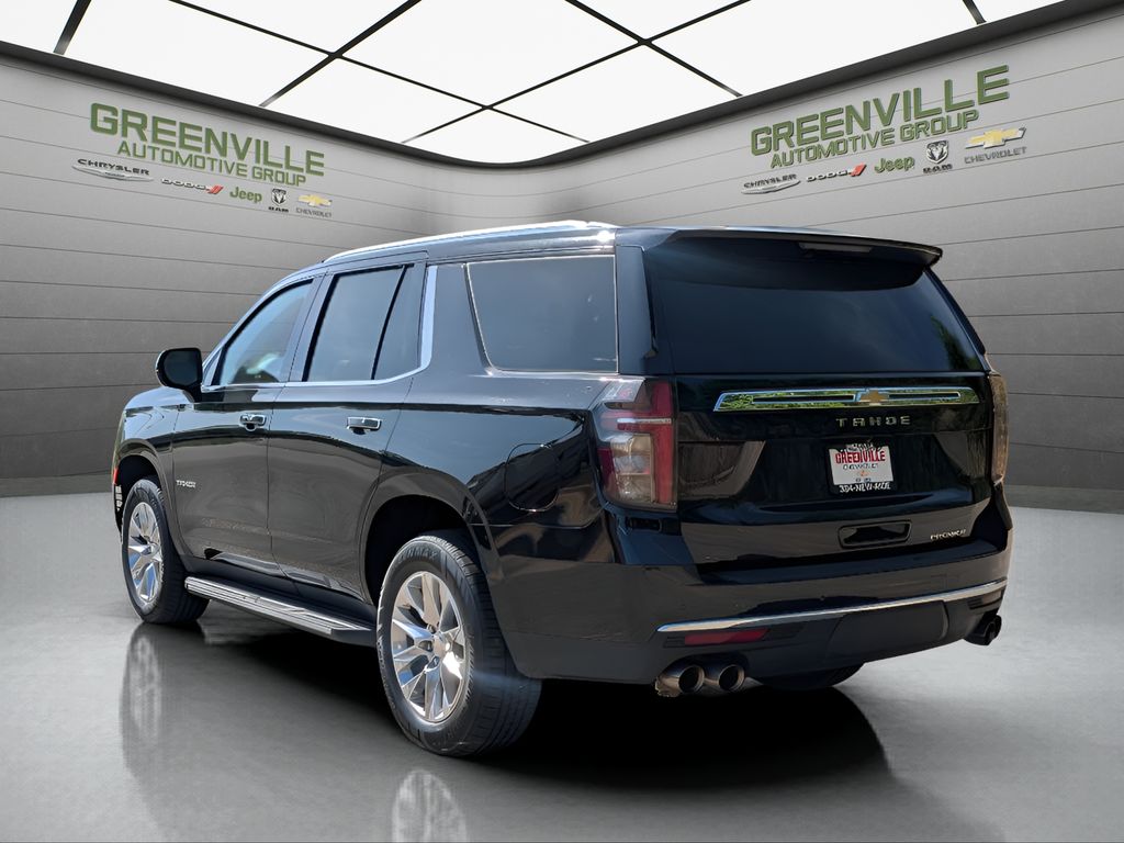 2024 Chevrolet Tahoe Premier - Black exterior view 5