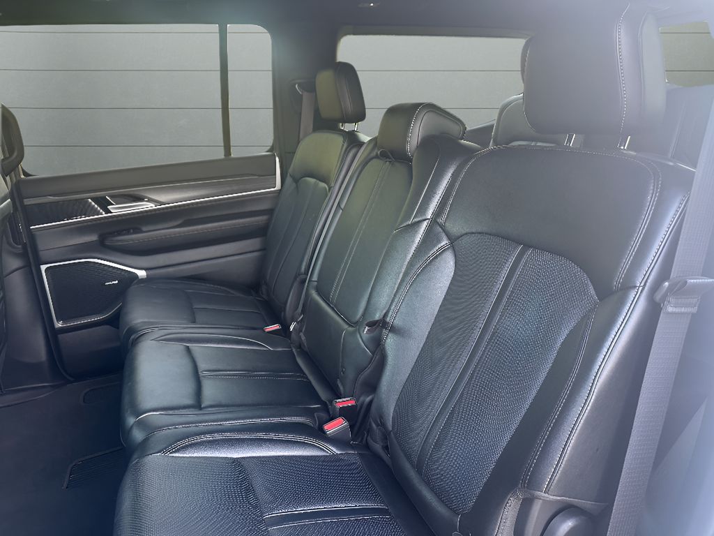 2024 Jeep Wagoneer Series II - Bright White Clearcoat exterior view 16