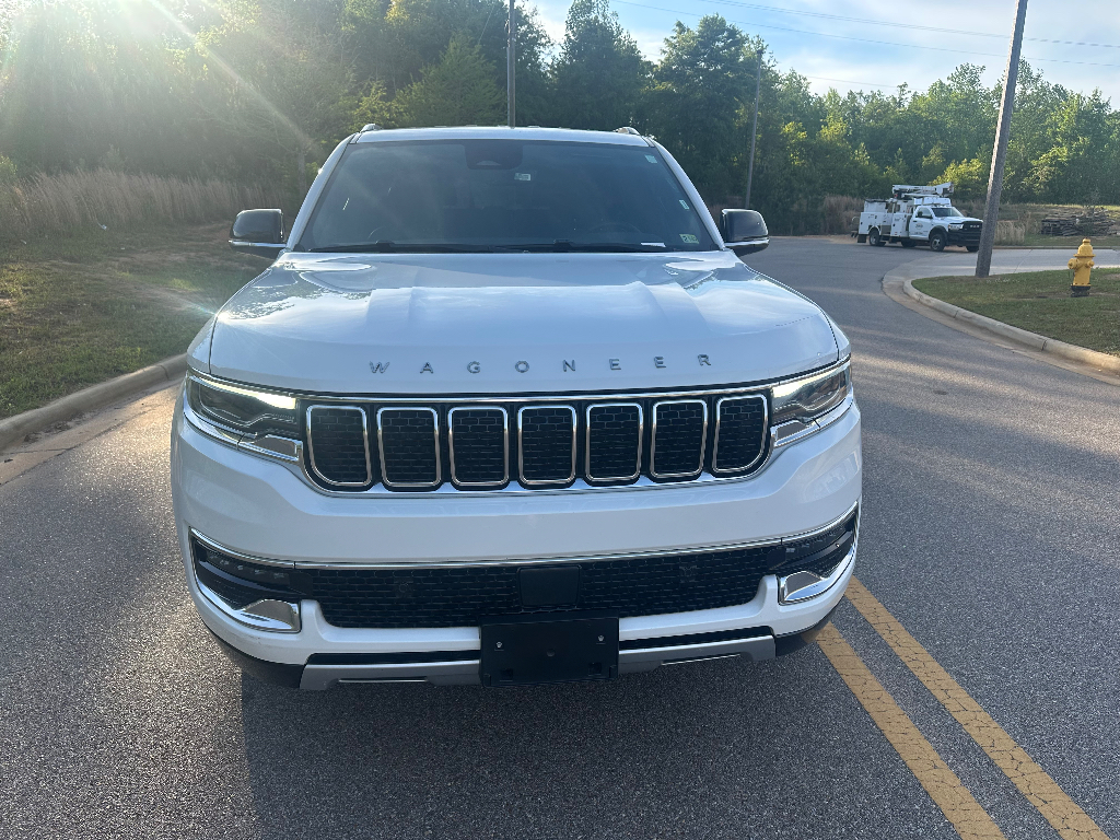2024 Jeep Wagoneer Series II - Bright White Clearcoat exterior view 2