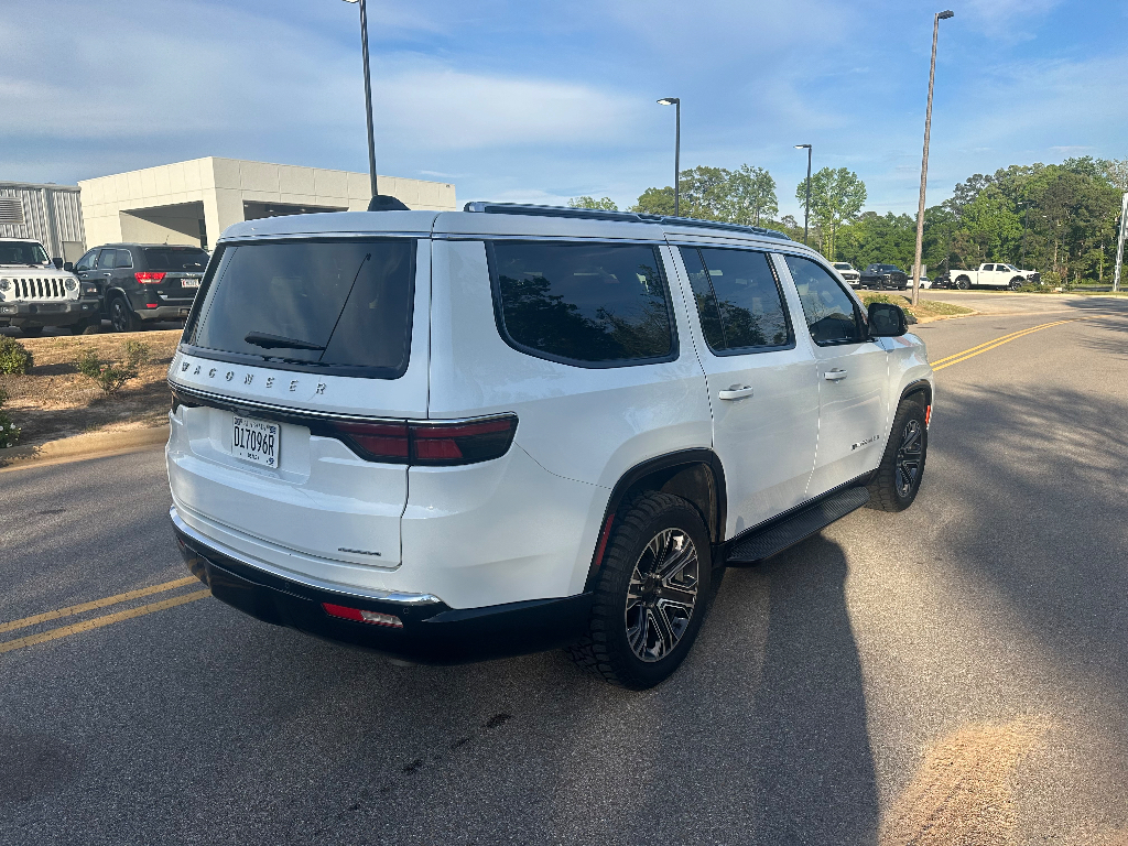 2024 Jeep Wagoneer Series II - Bright White Clearcoat exterior view 6