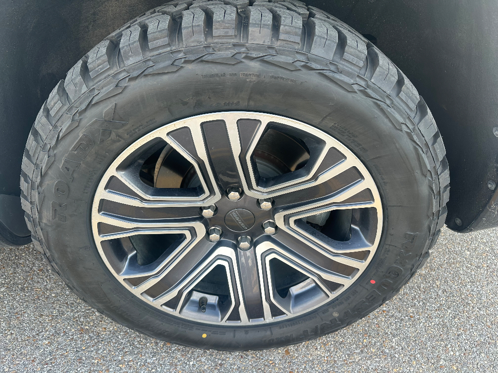 2024 Jeep Wagoneer Series II - Bright White Clearcoat exterior view 8