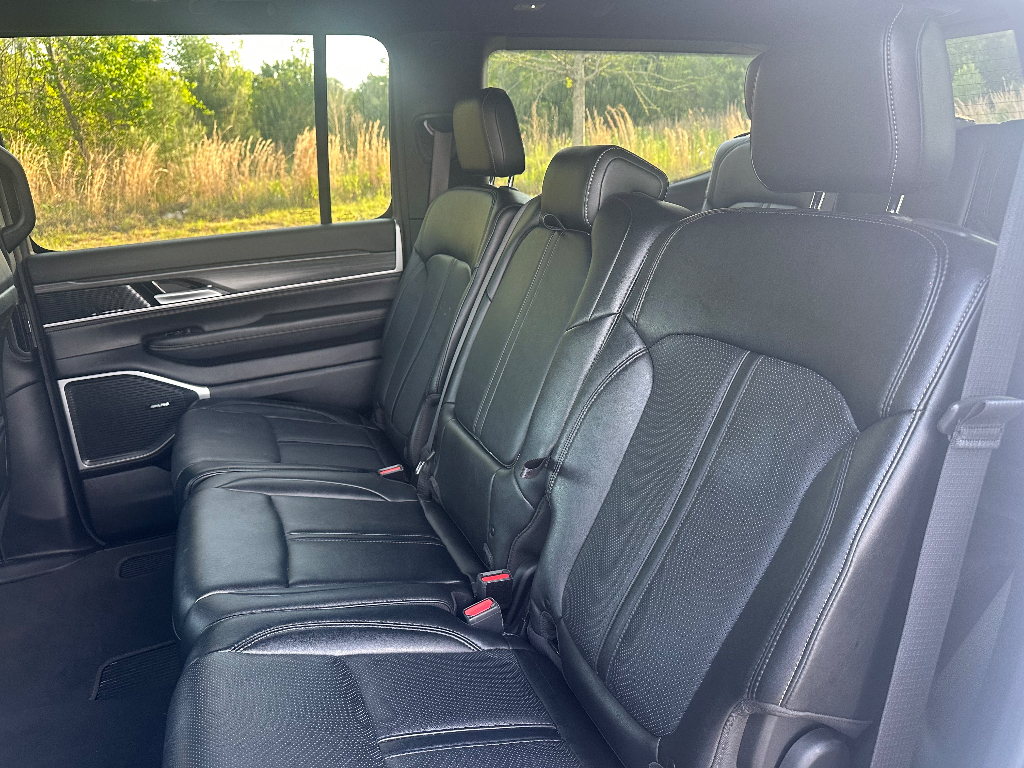 2024 Jeep Wagoneer Series II - Bright White Clearcoat exterior view 16