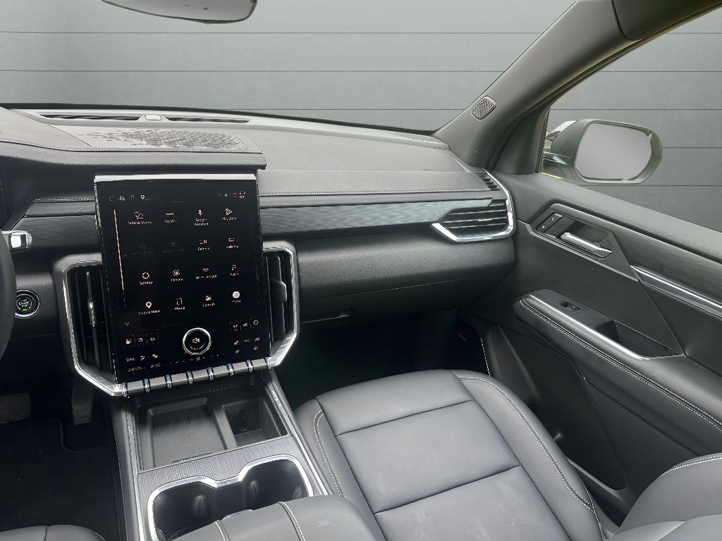 2026 GMC Acadia FWD Elevation - Summit White exterior view 18