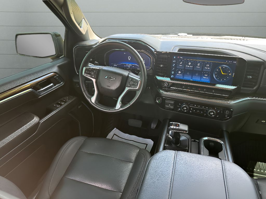 Used 2024 Chevrolet Silverado RST Z71 Off-Road