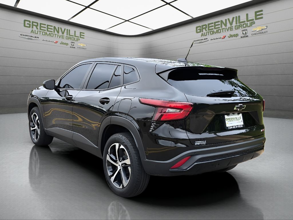 2024 Chevrolet Trax 1RS - Mosaic Black Metallic exterior view 3