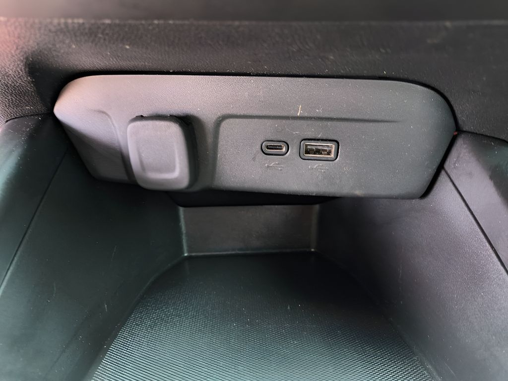 2024 Chevrolet Trax 1RS - Mosaic Black Metallic exterior view 18