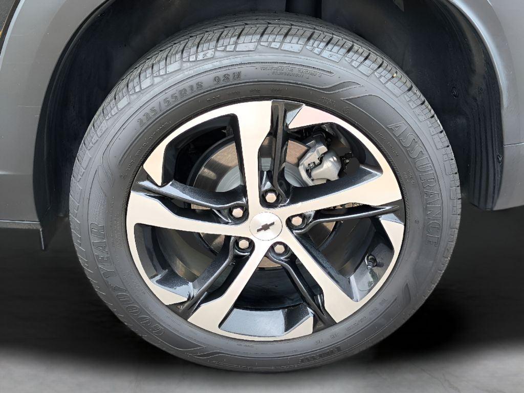 Used 2024 Chevrolet Trax 1RS