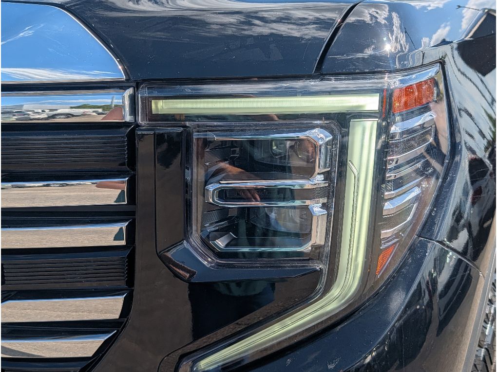 2024 GMC Sierra 1500 - Onyx Black exterior view 12
