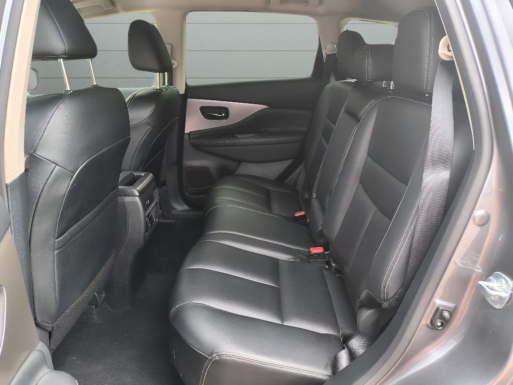 Used 2023 Nissan Murano SV