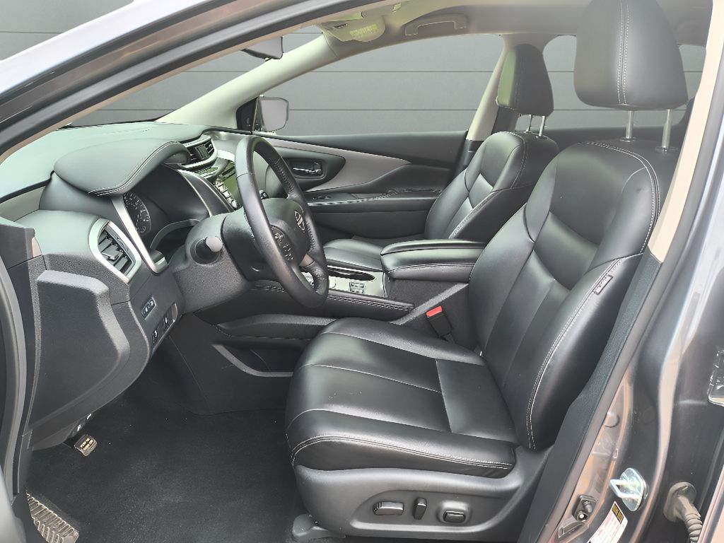 Used 2023 Nissan Murano SV