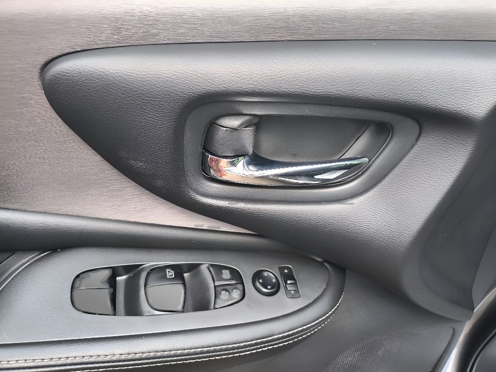 Used 2023 Nissan Murano SV