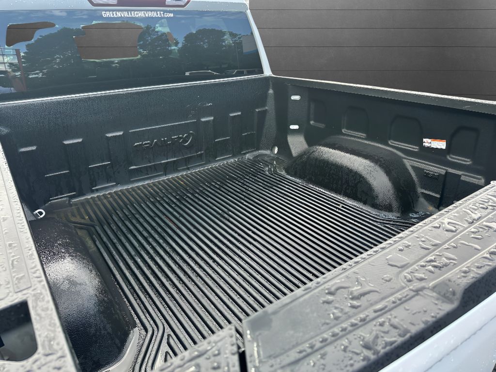 2026 GMC Sierra 1500.0 - Summit White exterior view 11