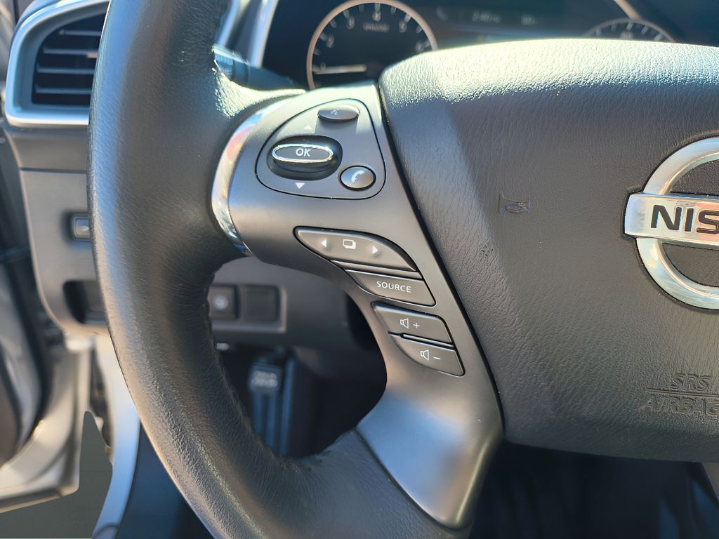 2021 Nissan Murano SV - Brilliant Silver Metallic exterior view 19