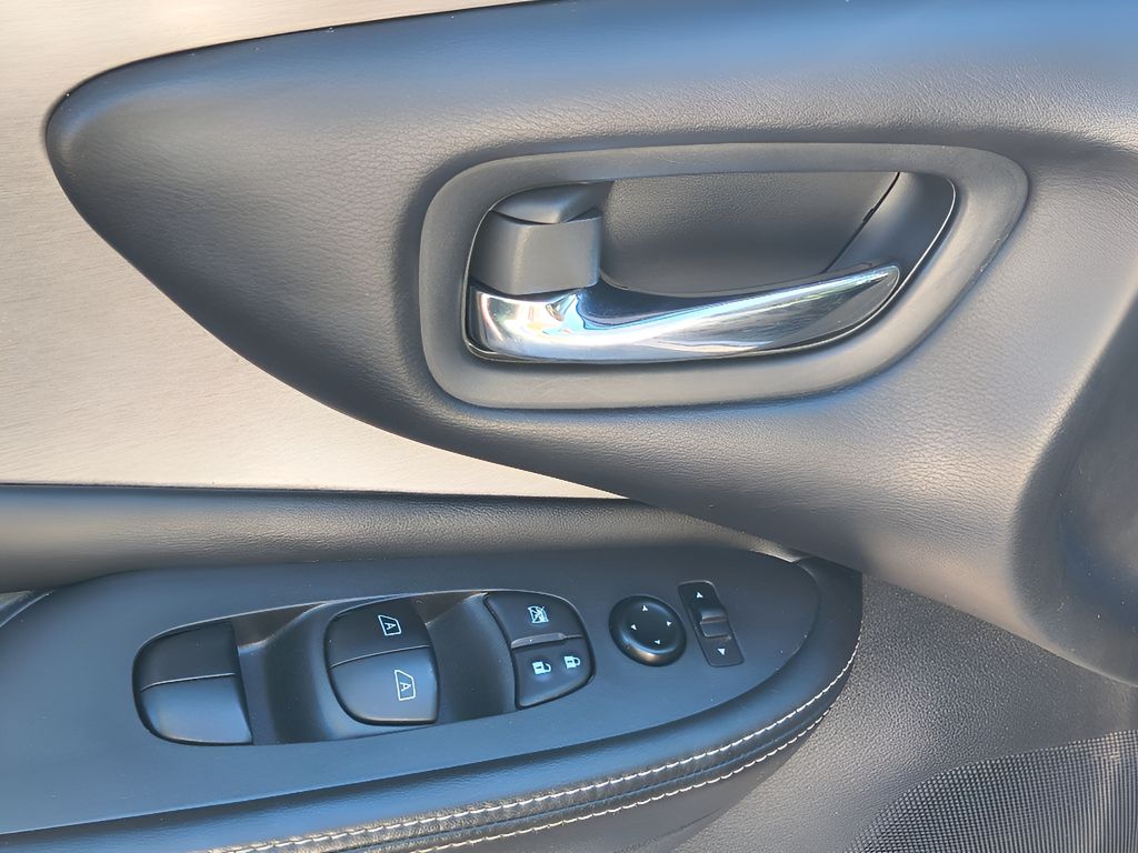 2021 Nissan Murano SV - Brilliant Silver Metallic exterior view 13