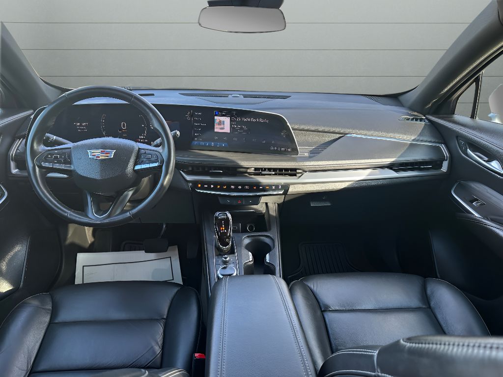 2024 Cadillac XT4 FWD Premium Luxury - Argent Silver Metallic exterior view 16