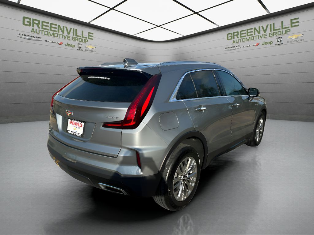 2024 Cadillac XT4 FWD Premium Luxury - Argent Silver Metallic exterior view 5