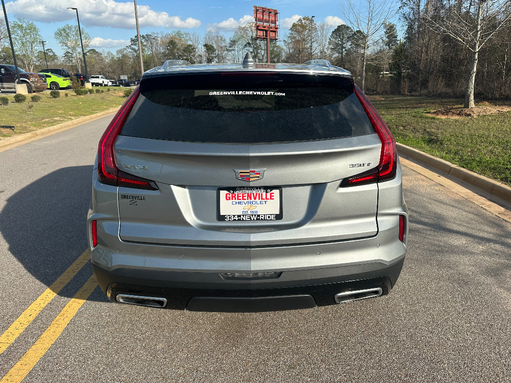 2024 Cadillac XT4 FWD Premium Luxury - Argent Silver Metallic exterior view 6