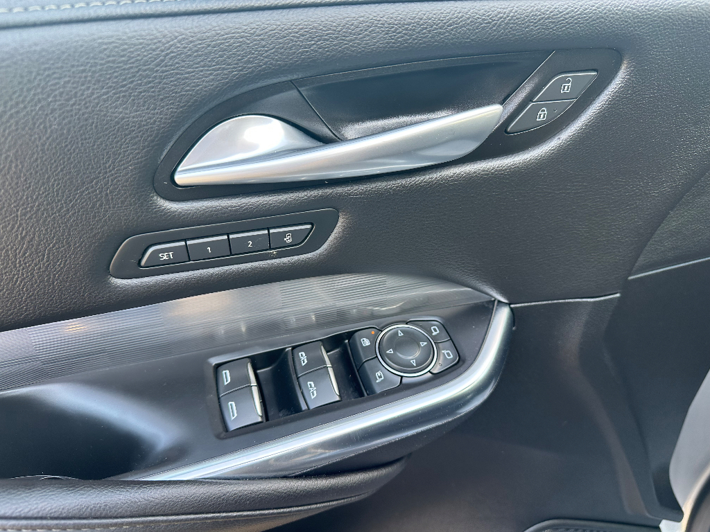 2024 Cadillac XT4 FWD Premium Luxury - Argent Silver Metallic exterior view 20