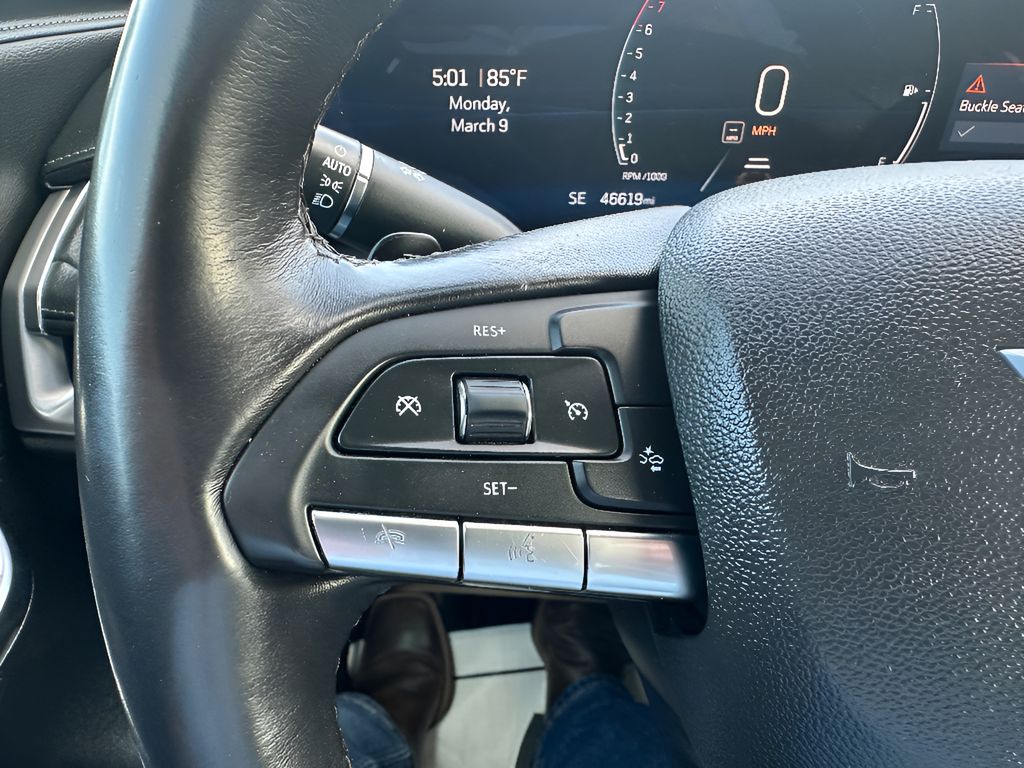 Used 2024 Cadillac XT4 FWD Premium Luxury