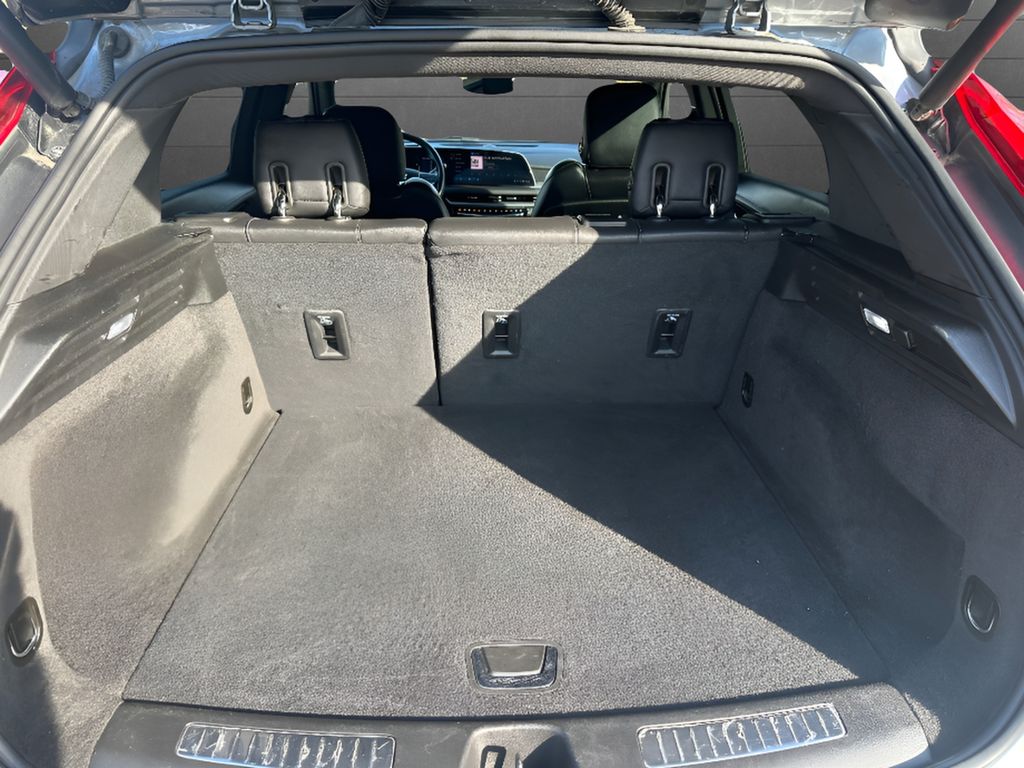2024 Cadillac XT4 FWD Premium Luxury - Argent Silver Metallic exterior view 10