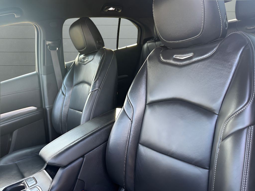 Used 2024 Cadillac XT4 FWD Premium Luxury