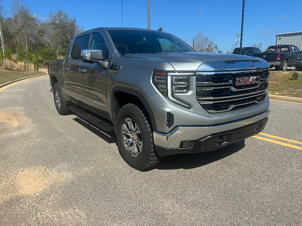 2025 GMC Sierra 1500 - Sterling Metallic exterior view 3