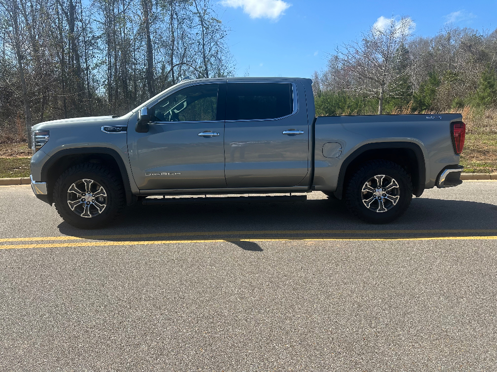 2025 GMC Sierra 1500 - Sterling Metallic exterior view 8