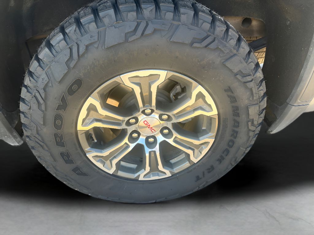 Used 2025 GMC Sierra SLT